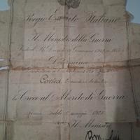 documento con firma di Benito mussolini