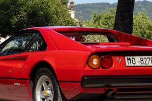 Ferrari 208 carburatori