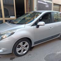 Renault Scenic Scénic X-Mod 1.6 GPL Dynamique
