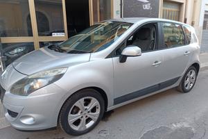 Renault Scenic Scénic X-Mod 1.6 GPL Dynamique