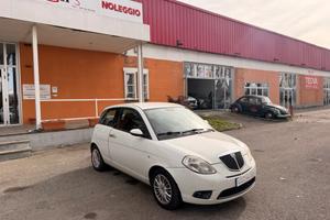 Lancia Ypsilon 1.2 Oro