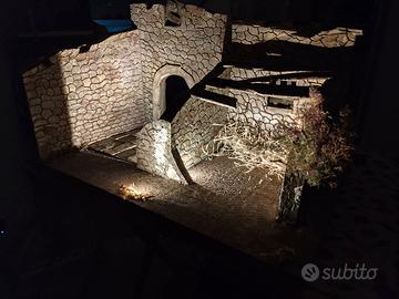 Presepe storico con illuminazione