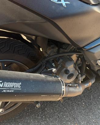 Akrapovic scarico per x max 300 2024