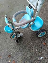 passeggino a triciclo 