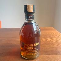 Highland Park 12 yo single malt scotch whisky