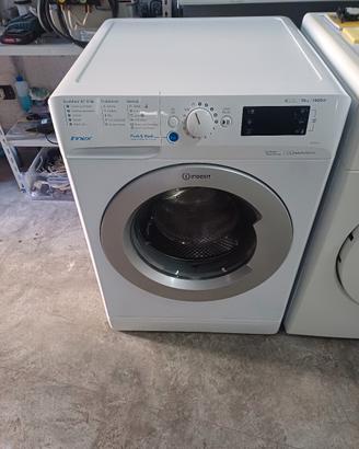 Lavatrice indesit innex 10kg.