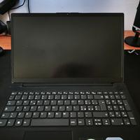 Lenovo 15.6" 16gb Ryzen 5 