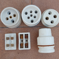 Antiche prese in ceramica