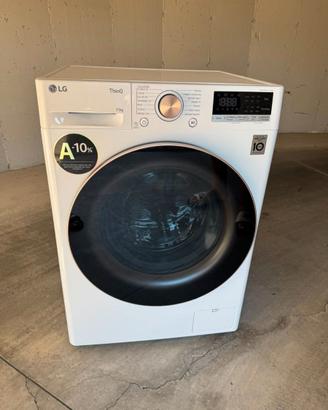 LAVATRICE: LG AI DD F4R7011TSWC