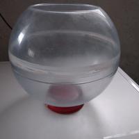 Acquario a sfera in plastica