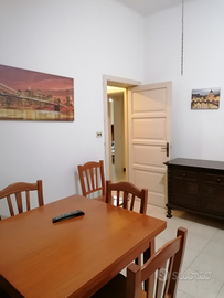 Stanza singola zona Santa Rosa via G. Verga