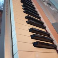 Pianoforte digitale YAMAHA DGX-620