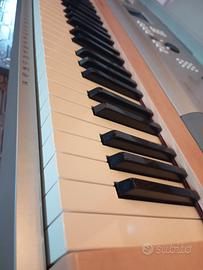 Pianoforte digitale YAMAHA DGX-620