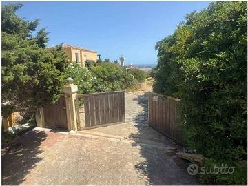 Immobile in asta di 185 m² con 3 locali a Stintino