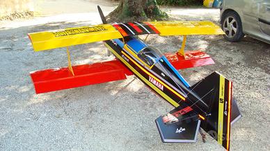 Biplano - Model 12 Viking Hangar 9