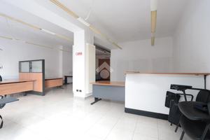 NEGOZIO A ALESSANDRIA