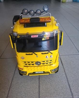 Mercedes arocs tamiya 