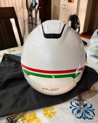 Casco jet HJC pari al nuovo
