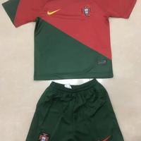 Ronaldo Maglia e Pantaloncini Portogallo Set Kids