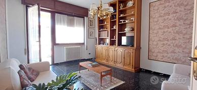 Studenti posto letto 2 matrimoniali e 2 singole