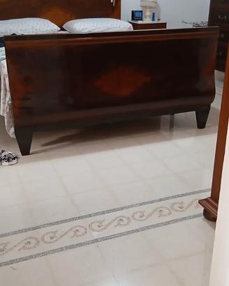 Letto matrimoniale antico 