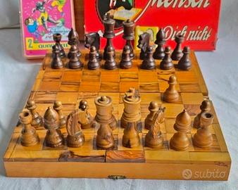 Scacchiera in  legno 