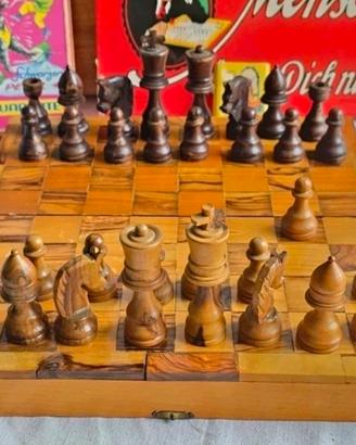 Scacchiera in  legno 