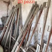 Verniciato rosso leggi .  giardinaggio