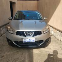 Nissan Qashqai Qashqai 2 2.0 dCi DPF n-tec 7 posti