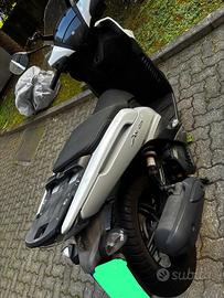 Solo pezzi di ricambio Yamaha Xenter 150