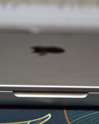 MacBook Pro 16 pollici del 2023 con chip M2 Pro