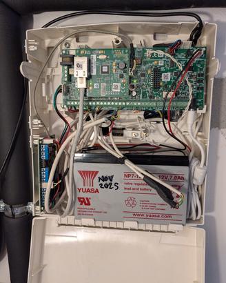 centrale allarme risco lightsys 