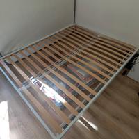 Struttura letto matrimoniale VEVELSTAD + materasso