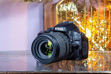 Nikon D5100 + Obiettivo AF-s 18-105mm VR