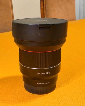 Samyang 14 mm AF (Sony E Full-frame)