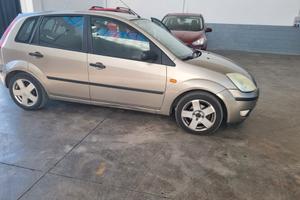 Ford Fiesta 1.4 16V 5p. Zetec