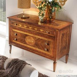 Comò cassettone intarsiato stile Maggiolini