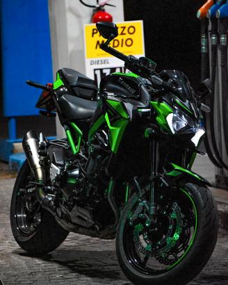 Kawasaki z900 2022