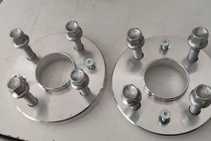 Distanziali 16mm 4 fori