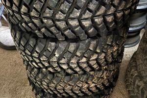 Gomme tassellate 185/65 R14