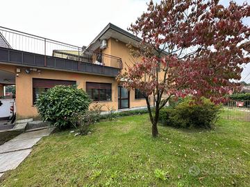 Capannone Industriale - Varese
