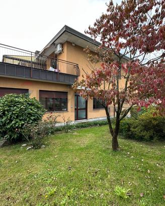Capannone Industriale - Varese