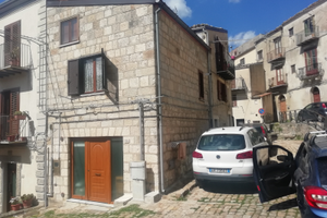 Casa indipendente Petralia Sottana