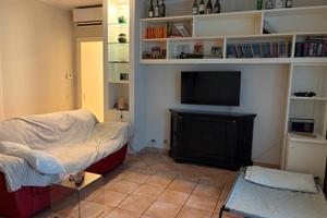 Appartamento con giardini