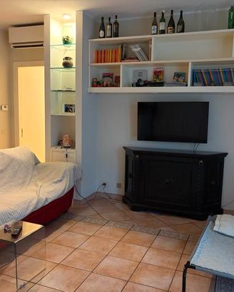 Appartamento con giardini