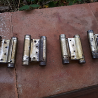 Cerniere per porte doppia apertura saloon