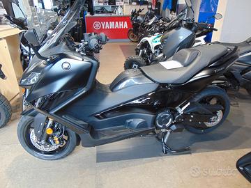 Yamaha T Max 560Tech colore tech black nuova