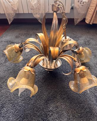 Lampadario ferro battuto e vetro