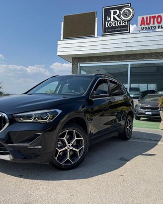 Bmw X1 sDrive18d xLine Plus, Luci Ambiente, Fari F