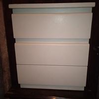Comodino/cassettiera bianco 